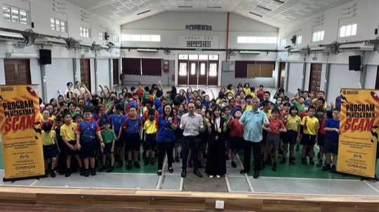 Ts. Lukas J. Tan menyampaikan ceramah kesedaran penipuan di SJKC Wen Khai
